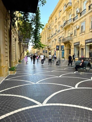 Продаётся  объект 195 м², м. Сахил, photo 3 from 30