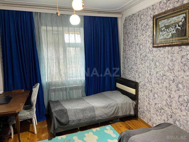 Продаётся 3-комн. вторичка 90 м², м. Халглар Достлугу, photo 7 from 12