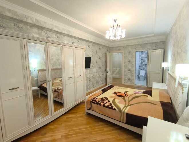 Сдаётся 4-комн. новостройка 176 м², Насиминский  р., photo 8 from 18
