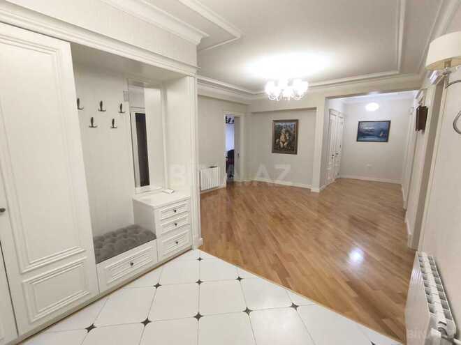 Сдаётся 4-комн. новостройка 176 м², Насиминский  р., photo 11 from 18