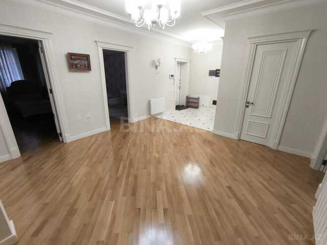 Сдаётся 4-комн. новостройка 176 м², Насиминский  р., photo 12 from 18