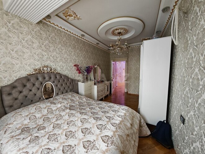 Satılır 4 otaqlı yeni tikili 250 m², İnşaatçılar m., photo 18 from 25