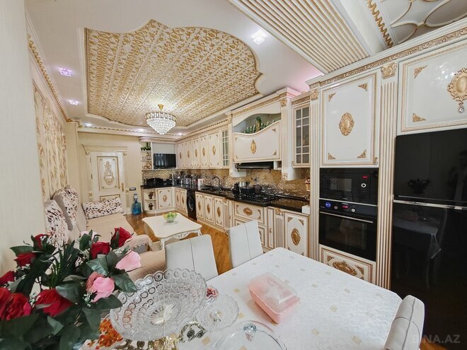 Satılır 4 otaqlı yeni tikili 250 m², İnşaatçılar m., photo 22 from 25