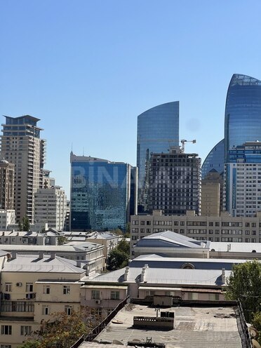 Satılır 4 otaqlı yeni tikili 186 m², 28 May m., photo 23 from 27