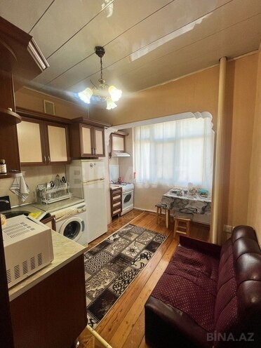 Satılır 2 otaqlı köhnə tikili 65 m², Azadlıq Prospekti m., photo 10 from 12