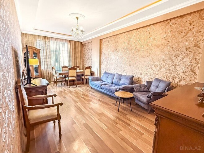 Satılır 3 otaqlı yeni tikili 120 m², İnşaatçılar m., photo 1 from 15