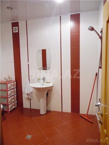 Продаётся 3-комн. новостройка 136 м², м. Низами, photo 9 from 15