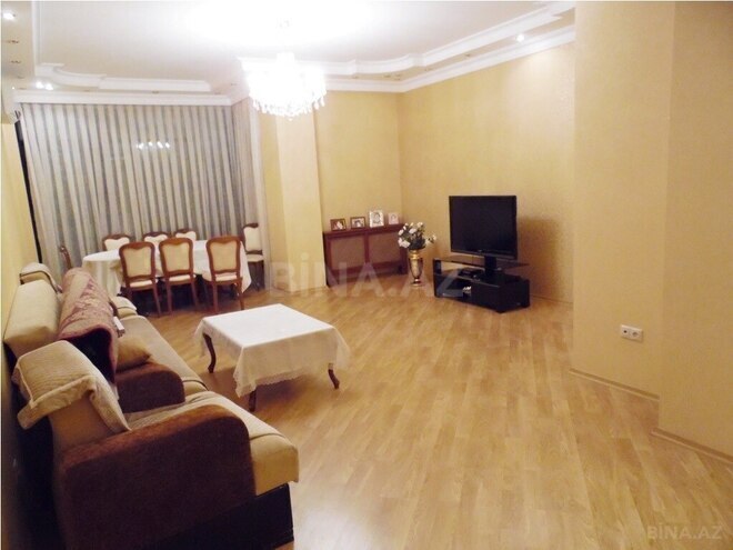 Продаётся 3-комн. новостройка 136 м², м. Низами, photo 3 from 15