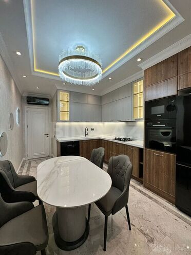 İcarəyə verilir 3 otaqlı yeni tikili 150 m², Gənclik m., photo 15 from 18