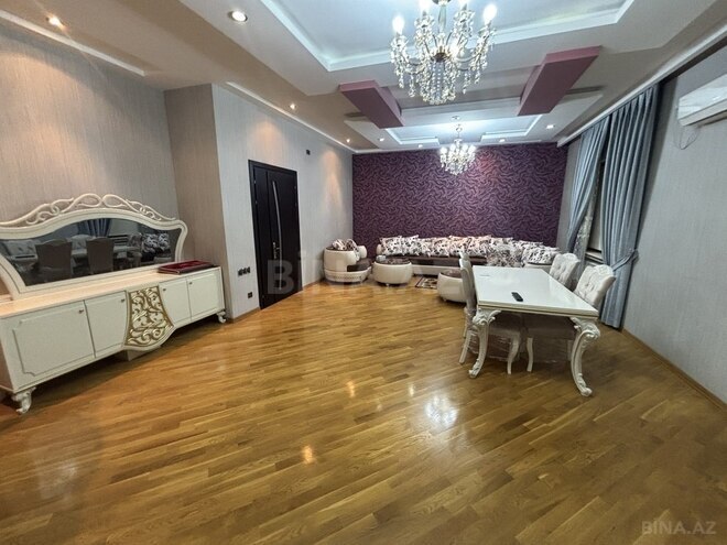Satılır 6 otaqlı həyət evi/bağ evi 350 m², Qaraçuxur q., photo 5 from 16
