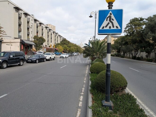 Satılır 3 otaqlı köhnə tikili 77 m², Yasamal q., photo 7 from 18