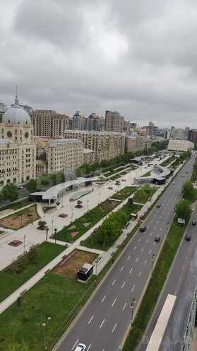 Продаётся 8-комн. новостройка 500 м², м. Низами, photo 3 from 16