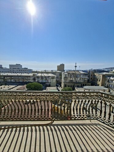 Продаётся 3-комн. новостройка 140 м², м. Сахил, photo 4 from 22