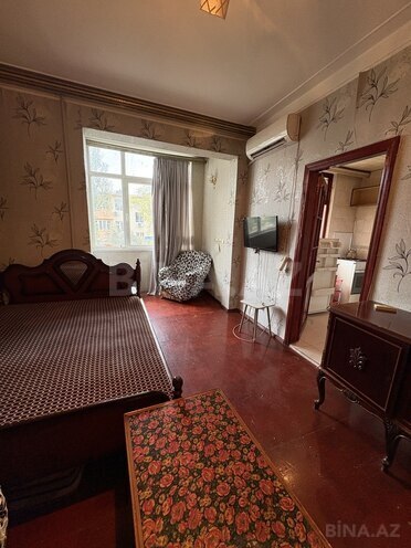 Сдаётся 1-комн. вторичка 35 м², м. Мемар Аджеми, photo 4 from 10