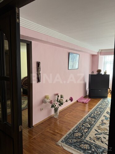 Продаётся 3-комн. вторичка 110 м², м. Низами, photo 10 from 18