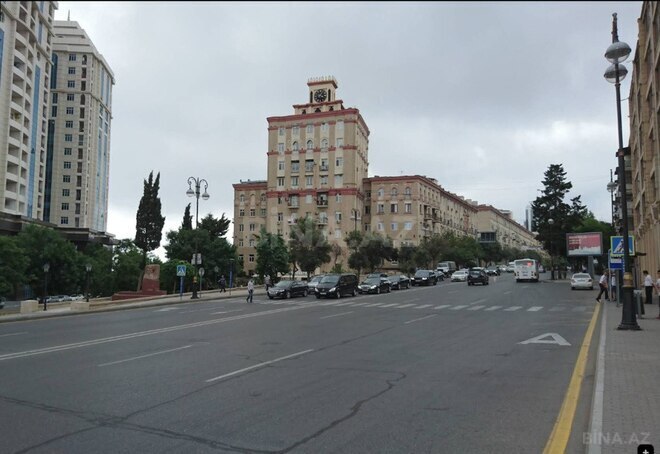 Продаётся 3-комн. вторичка 70.5 м², м. Низами, photo 14 from 15