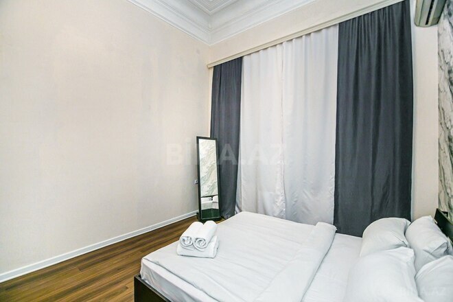 Сдаётся 5-комн. вторичка 207 м², м. Сахил, photo 30 from 32