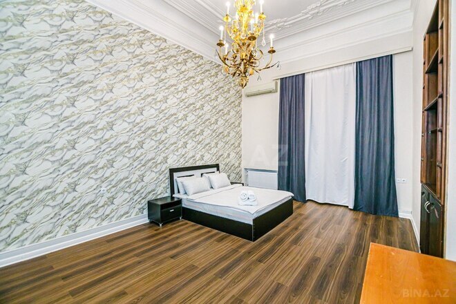 Сдаётся 5-комн. вторичка 207 м², м. Сахил, photo 21 from 32