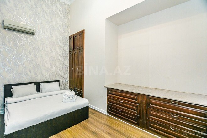 Сдаётся 5-комн. вторичка 207 м², м. Сахил, photo 29 from 32