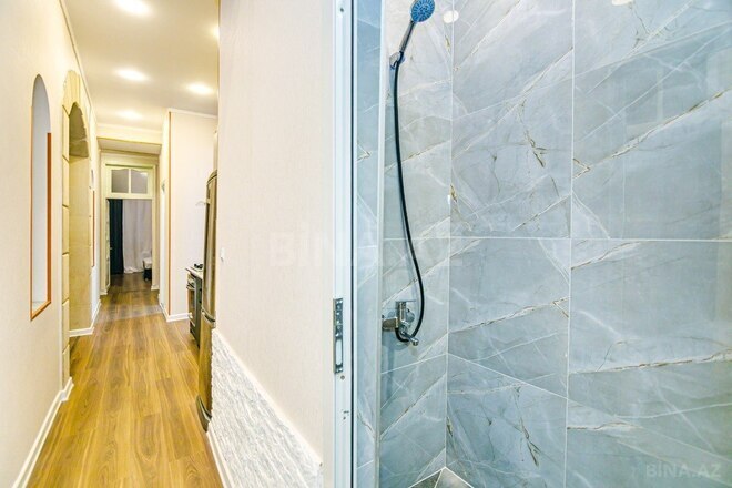 Сдаётся 5-комн. вторичка 207 м², м. Сахил, photo 16 from 32