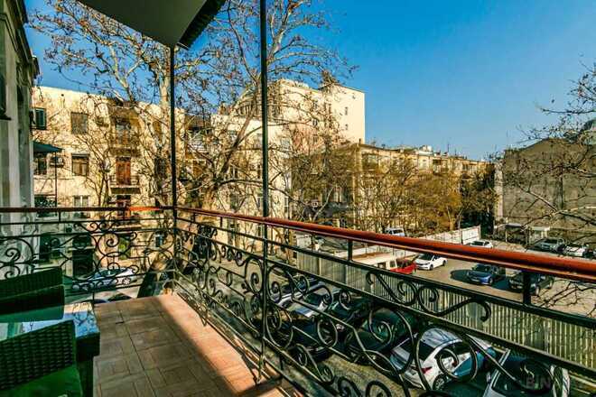 İcarəyə verilir 3 otaqlı köhnə tikili 78 m², Sahil m., photo 31 from 32