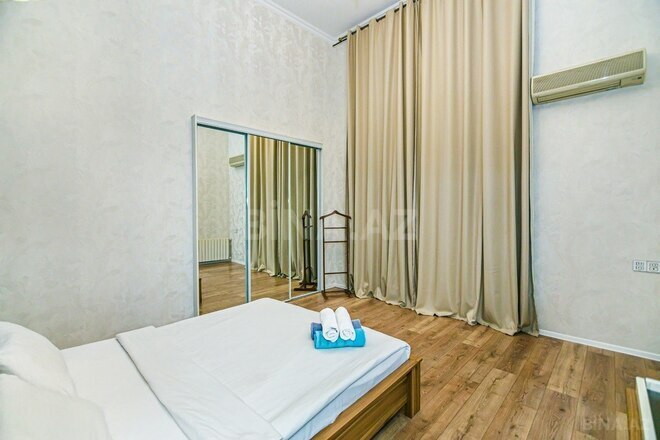 İcarəyə verilir 3 otaqlı köhnə tikili 78 m², Sahil m., photo 17 from 32