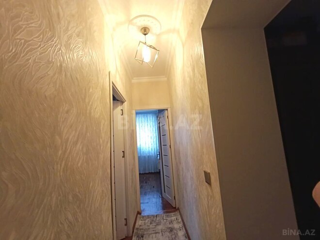 Satılır 4 otaqlı köhnə tikili 115 m², Qara Qarayev m., photo 17 from 24