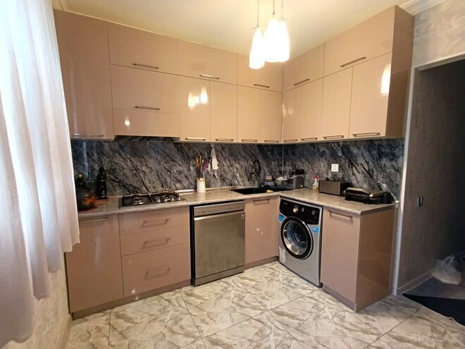 Satılır 4 otaqlı köhnə tikili 115 m², Qara Qarayev m., photo 5 from 24