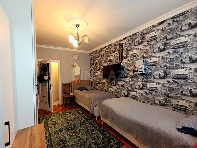 Satılır 4 otaqlı köhnə tikili 115 m², Qara Qarayev m., photo 9 from 24