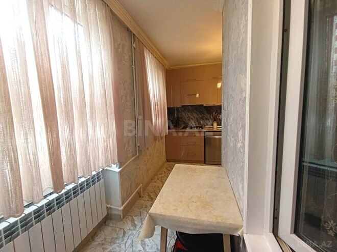 Satılır 4 otaqlı köhnə tikili 115 m², Qara Qarayev m., photo 15 from 24