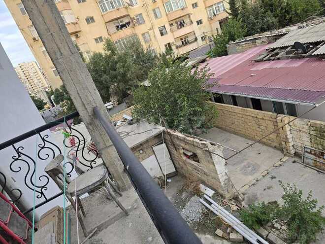 Satılır 7 otaqlı həyət evi/bağ evi 700 m², İnşaatçılar m., photo 11 from 17