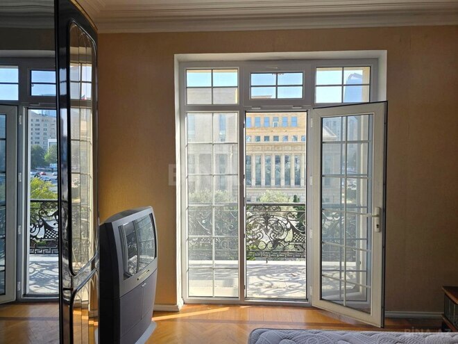 Продаётся 3-комн. вторичка 100 м², м. Шах Исмаил Хатаи, photo 8 from 20