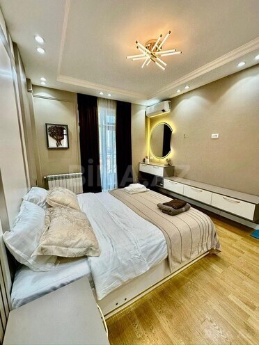 Сдаётся 2-комн. новостройка 105 м², м. 8 ноября, photo 18 from 29