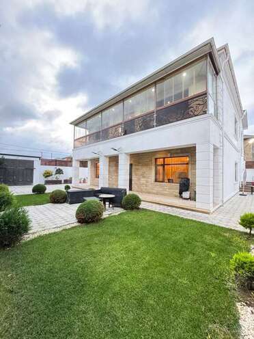 Satılır 6 otaqlı həyət evi/bağ evi 350 m², Şüvəlan q., photo 1 from 32