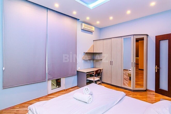 Сдаётся 3-комн. вторичка 120 м², м. Сахил, photo 16 from 17