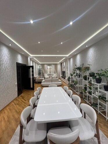 Satılır 9 otaqlı həyət evi/bağ evi 510 m², Nəsimi m., photo 3 from 32