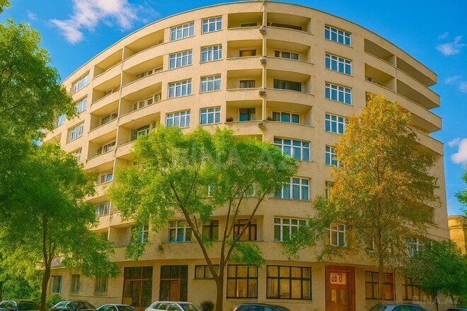 Satılır 5 otaqlı köhnə tikili 200 m², İçəri Şəhər m., photo 3 from 32