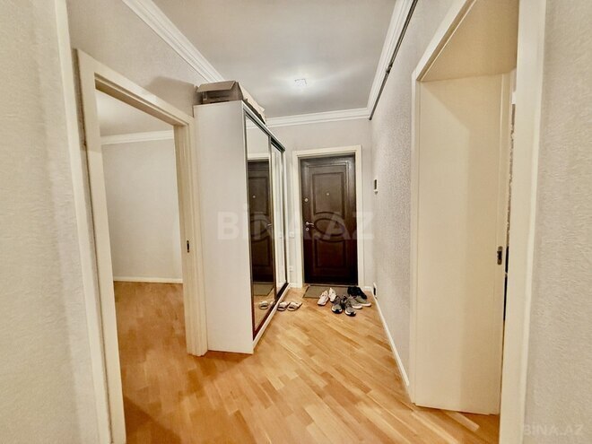 Satılır 3 otaqlı köhnə tikili 70 m², Qara Qarayev m., photo 4 from 17
