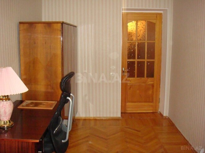 Satılır 3 otaqlı köhnə tikili 90 m², Yasamal r., photo 9 from 10