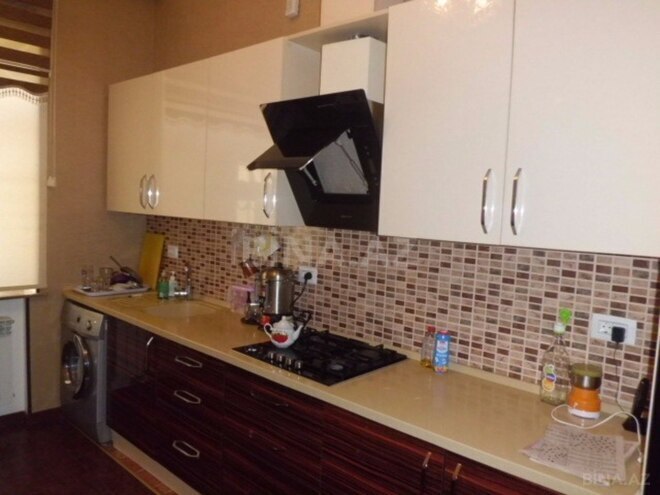 Satılır 8 otaqlı həyət evi/bağ evi 350 m², Qara Qarayev m., photo 17 from 27