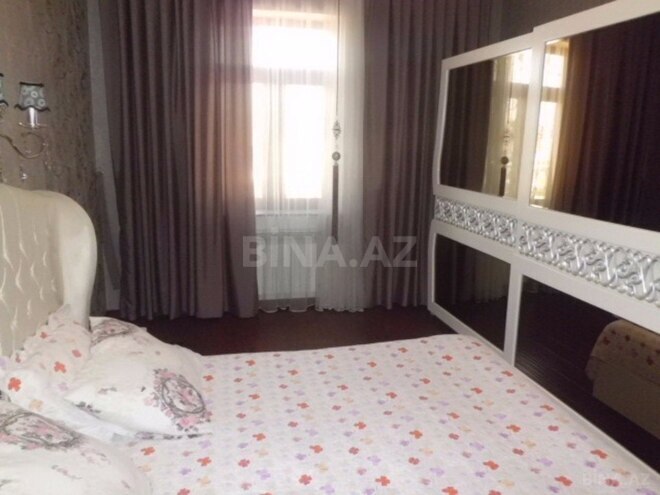 Satılır 8 otaqlı həyət evi/bağ evi 350 m², Qara Qarayev m., photo 18 from 27