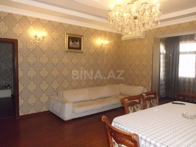 Satılır 8 otaqlı həyət evi/bağ evi 350 m², Qara Qarayev m., photo 22 from 27