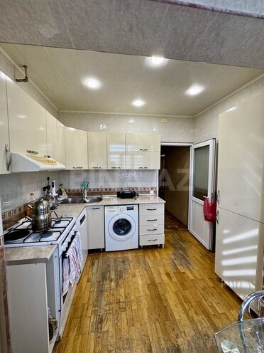 Продаётся 5-комн. вторичка 120 м², м. Ази Асланов, photo 8 from 16