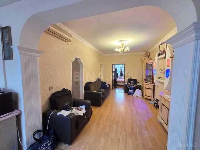 Satılır 3 otaqlı köhnə tikili 66 m², Azadlıq Prospekti m., photo 3 from 14