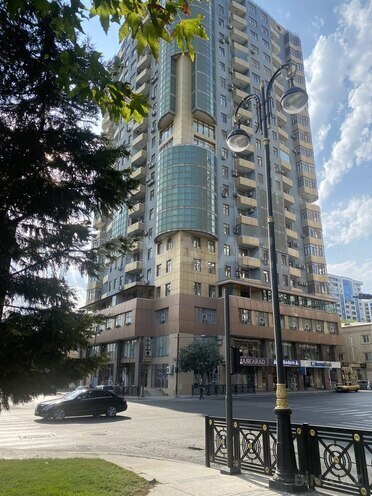 Satılır 4 otaqlı yeni tikili 250 m², Nəsimi r., photo 30 from 32