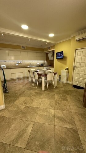 Продаётся 5-комн. вторичка 250 м², м. Сахил, photo 12 from 32