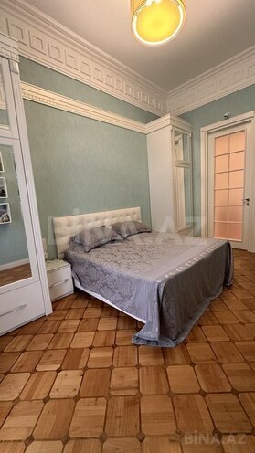 Продаётся 5-комн. вторичка 250 м², м. Сахил, photo 25 from 32