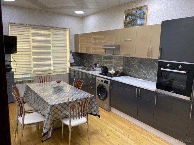 Продаётся 5-комн. дом/дача 240 м², м. Кара Караев, photo 10 from 18