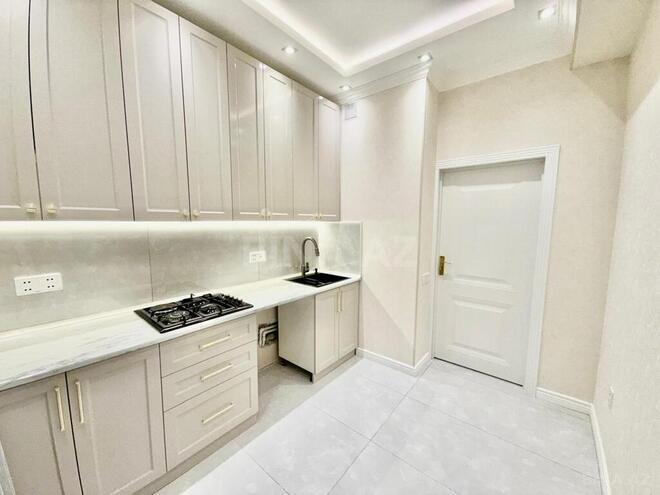 Продаётся 2-комн. новостройка 63 м², м. Кара Караев, photo 6 from 11