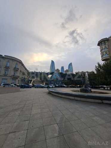 Satılır 3 otaqlı köhnə tikili 90 m², İçəri Şəhər m., photo 3 from 25